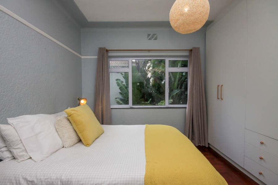 To Let 1 Bedroom Property for Rent in Sea Point Western Cape